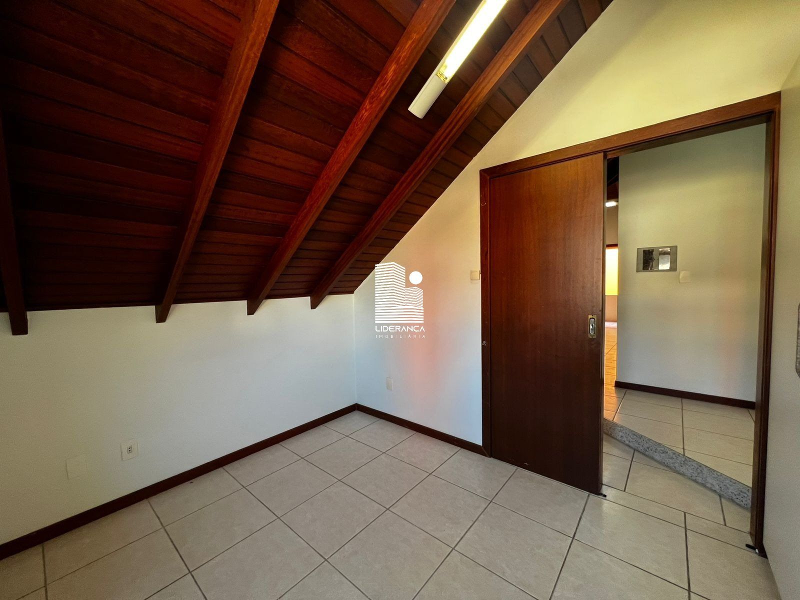 casa em condomínio - foto 4